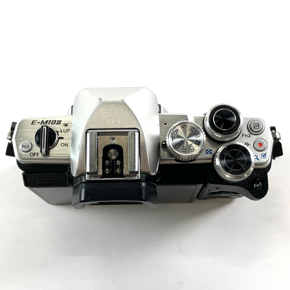 オリンパス OLYMPUS OM-D E-M10 Mark II ボディ シルバー デジタル