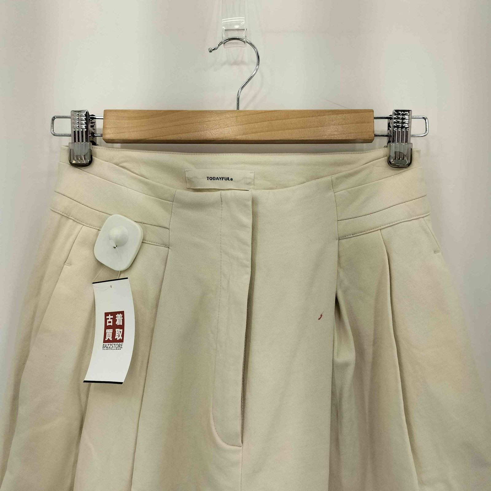 トゥデイフル TODAYFUL Peachskin Tuck Trousers ピーチスキンタック