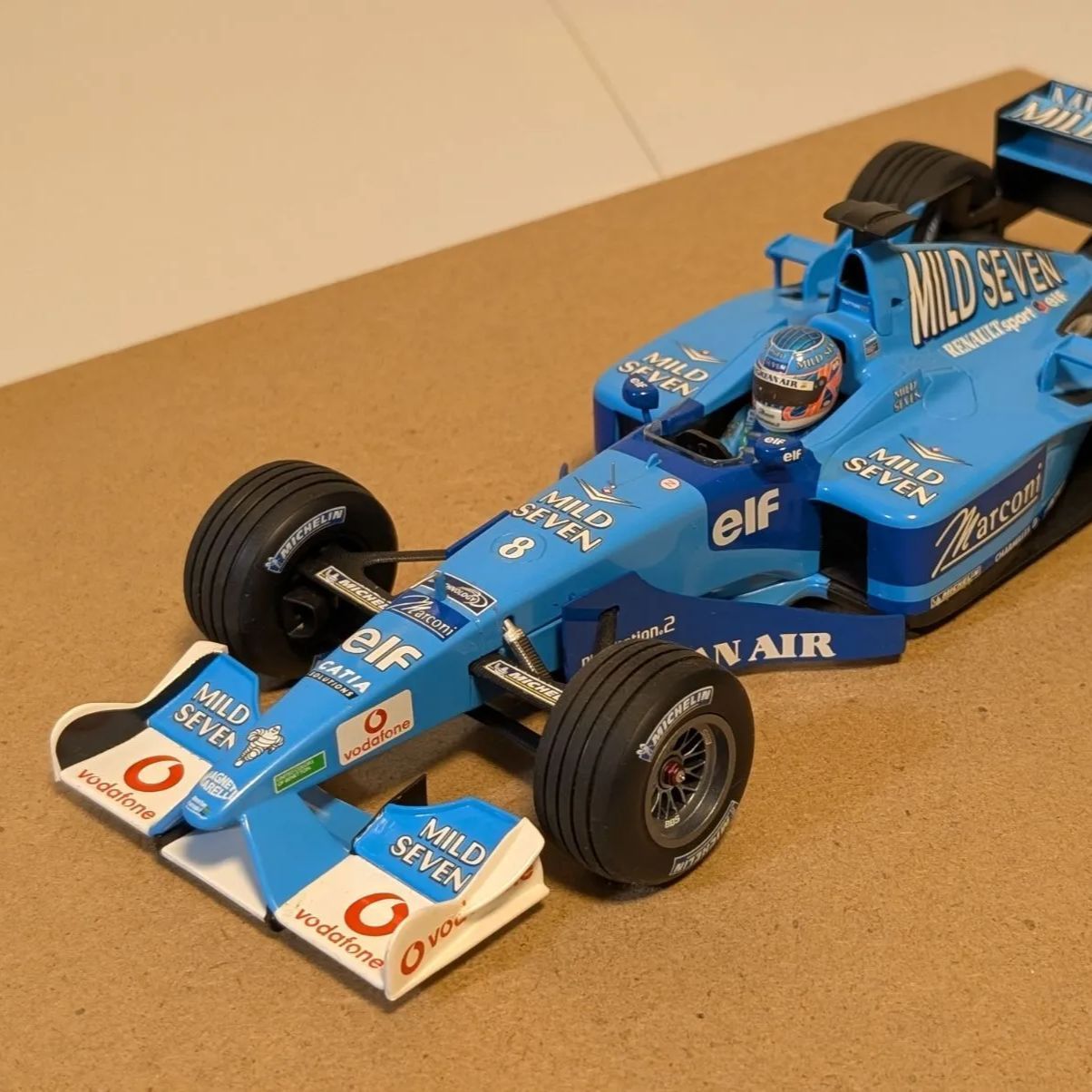 タバコデカール加工1/18ミニチャンプス ベネトンB201 ジェンソン