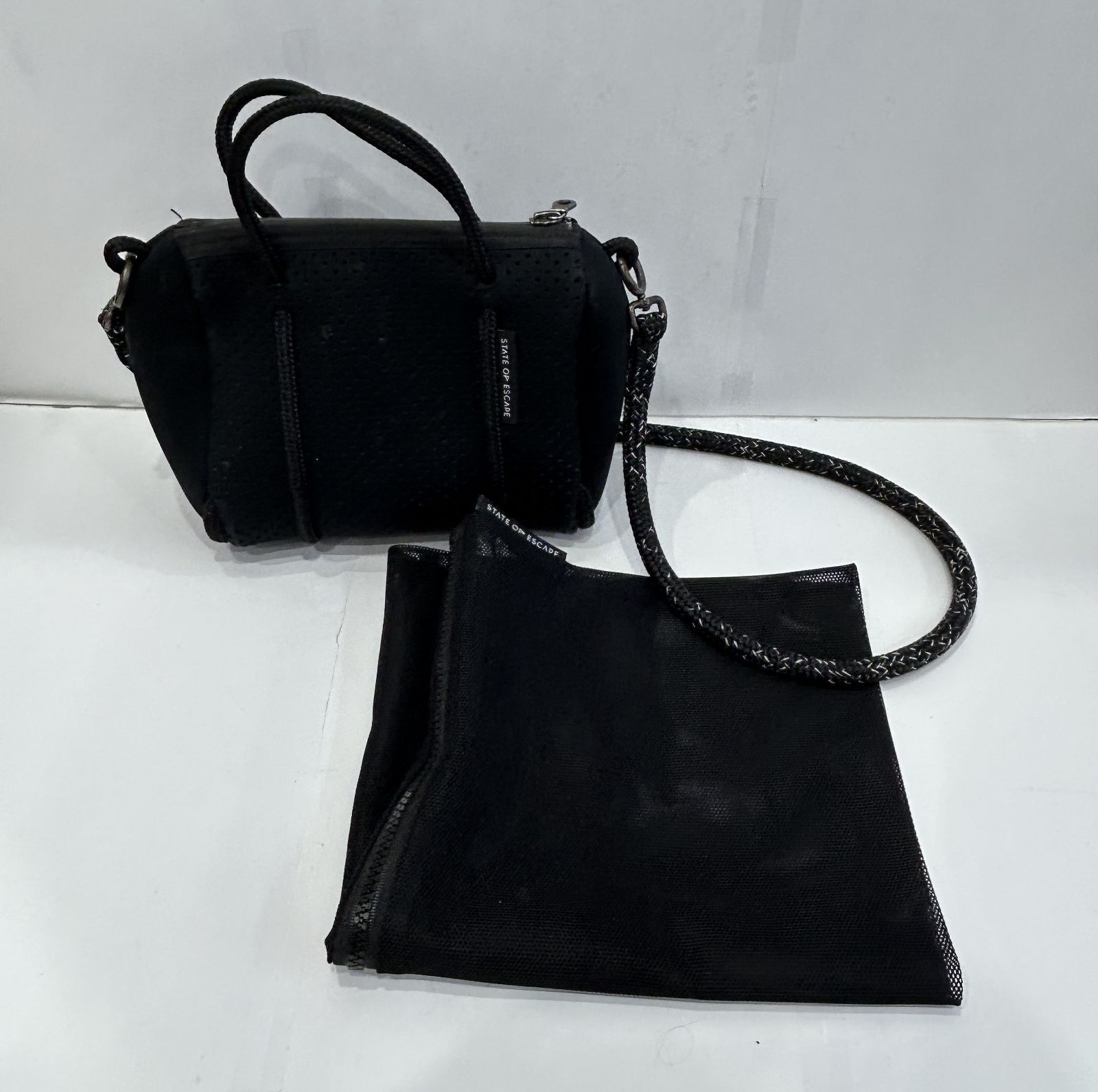 中古 使用感有 STATE OF ESCAPE プリクエル エクストラスモール 