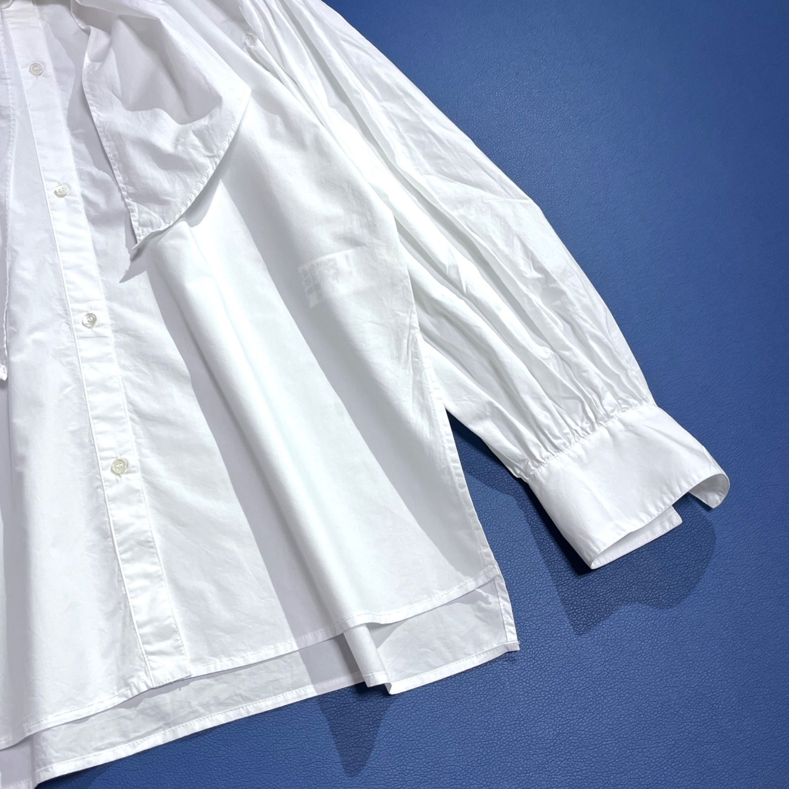 cY17 Spick &amp; Span 2024SS ボウタイ シャツ ボリュームリボンブラウス 長袖 ブラウス ボタン ホワイト 白 スピックアンドスパン 定価14,300円 cY17 Spick & Span 2024SS ボウタイ シャツ ボリュームリボンブラウス