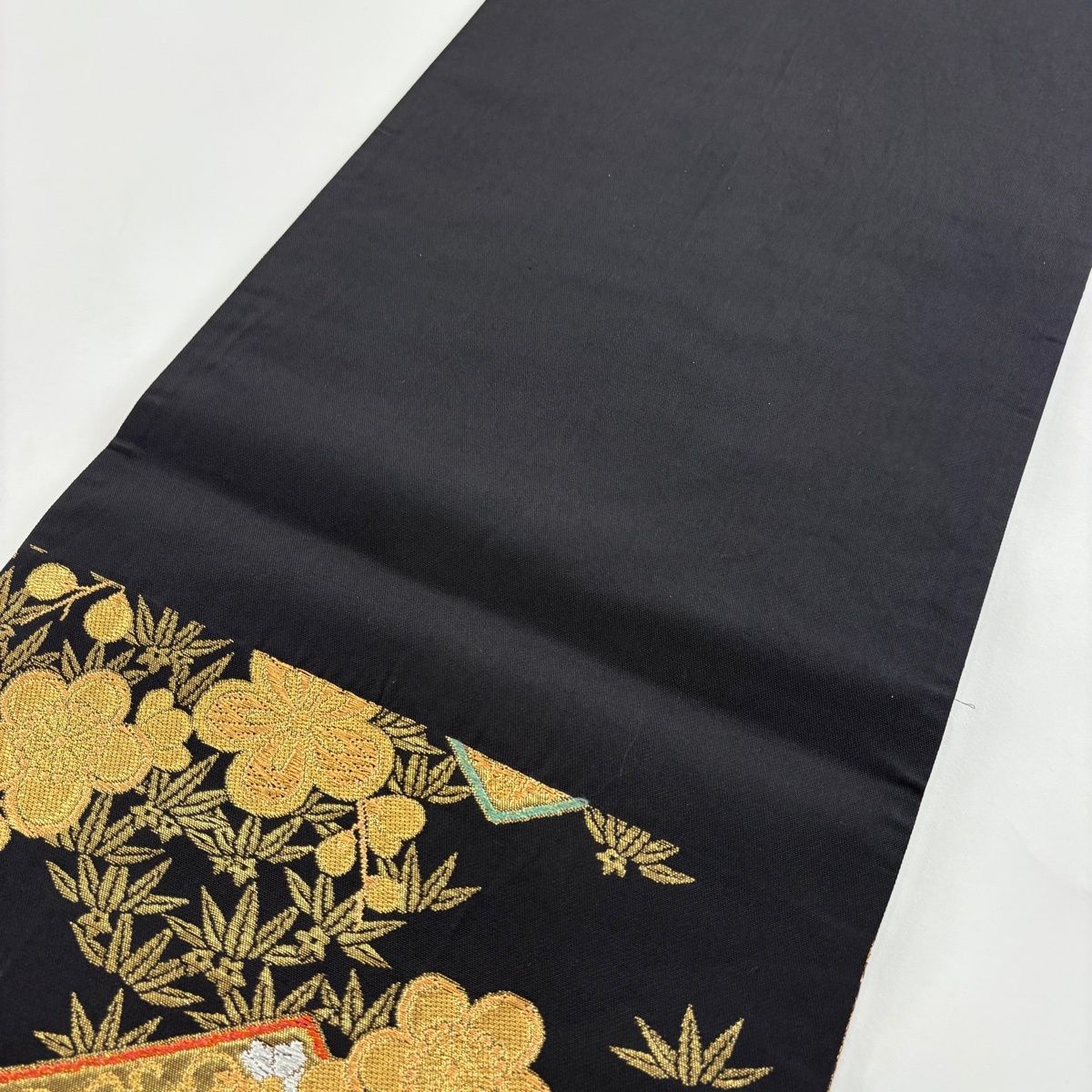 美品】 袋帯 秀品 華文 鳳凰 金糸 箔 黒 六通 正絹 【中古】 - メルカリ