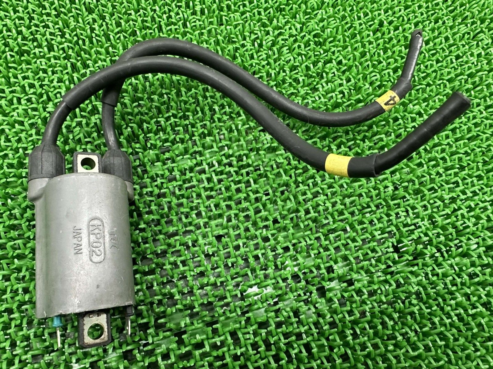 ゼファー400 ゼファーカイ イグニッションコイル KP02 カワサキ 純正