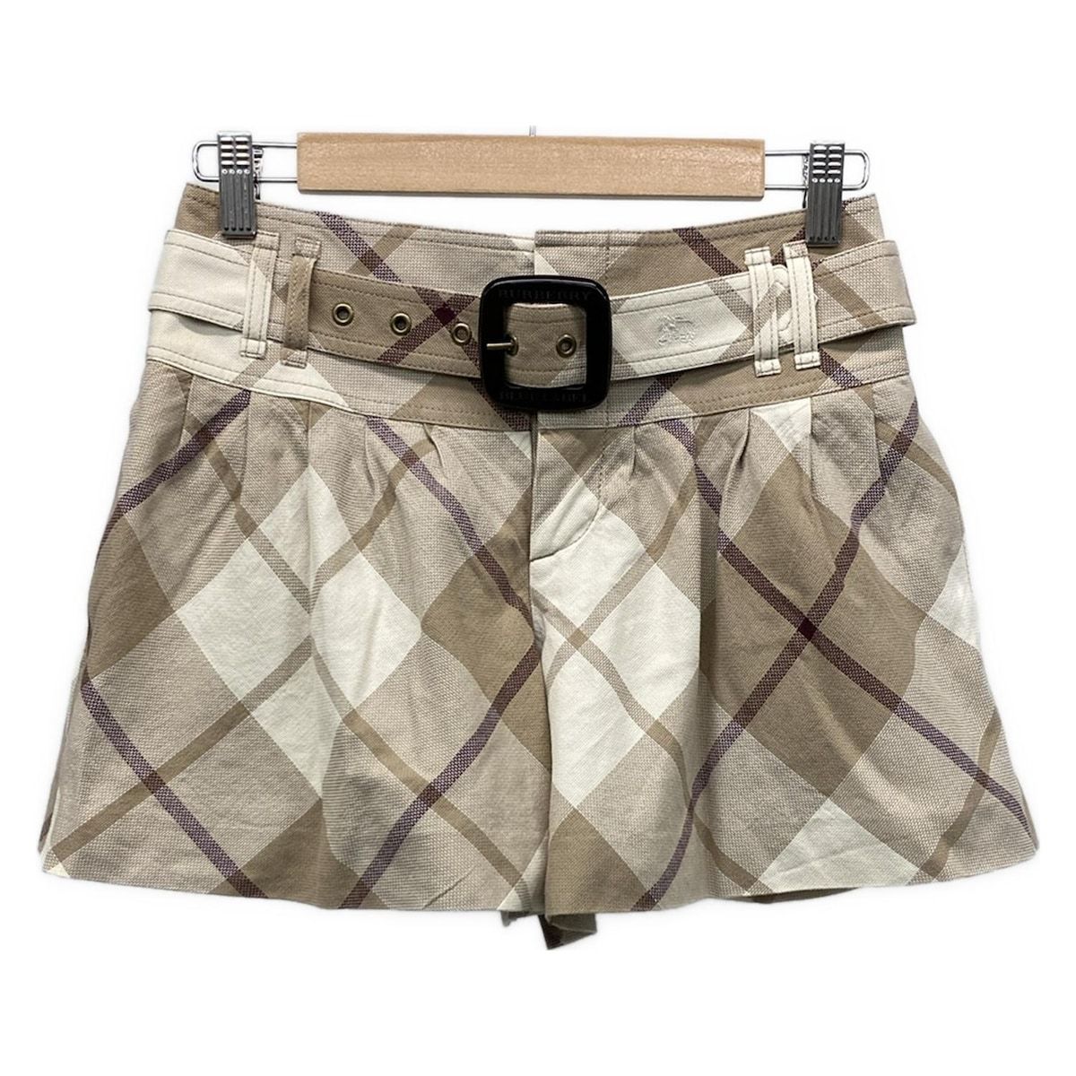 Burberry Blue Label(バーバリーブルーレーベル) ショートパンツ