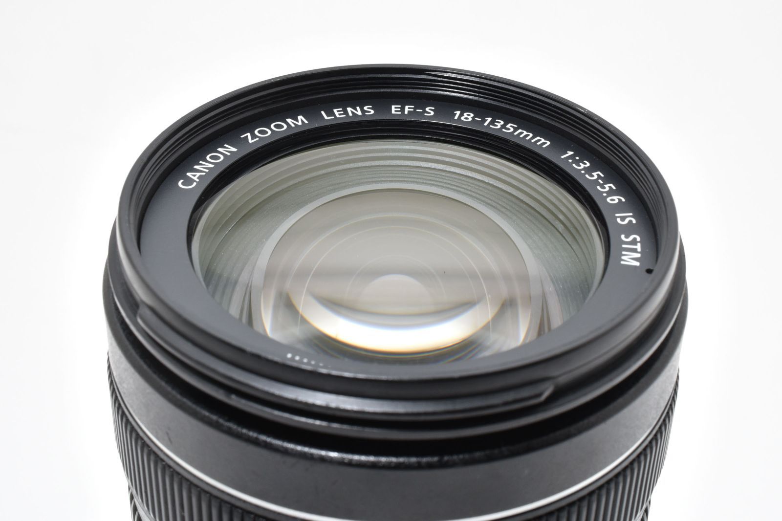 Canon EF-S 18-135mm F3.5-5.6 IS STM 高性能万能レンズ 手振れ補正