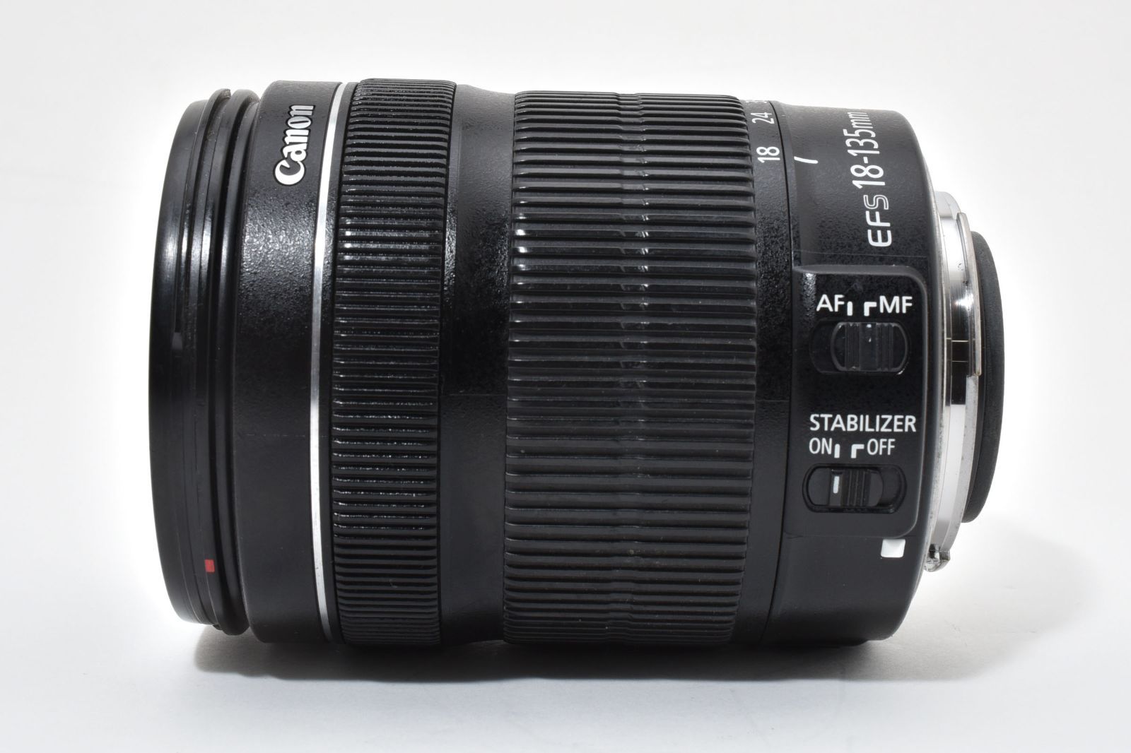 Canon EF-S 18-135mm F3.5-5.6 IS STM 高性能万能レンズ 手振れ補正