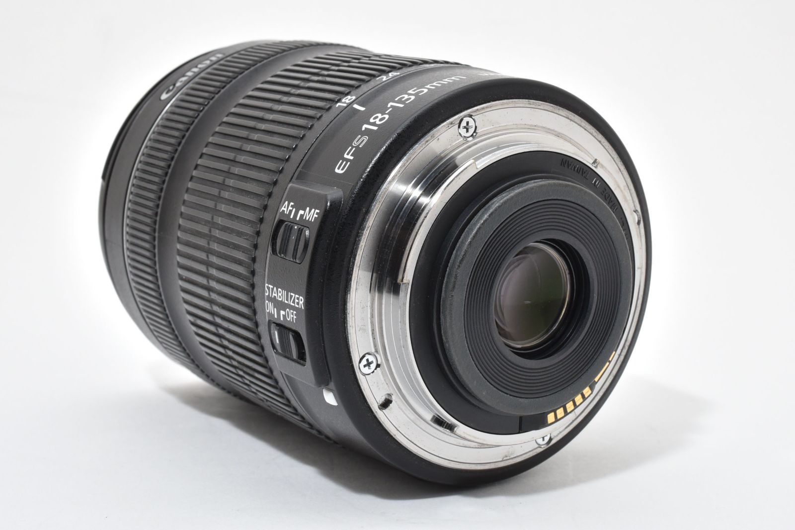 ✨美品✨Canon EF-S 18-135mm IS✨手振補正付✨遠近万能レンズ Canon EF-S 18-135mm F3.5-5.6 IS STM 高性能万能レンズ 手振れ補正