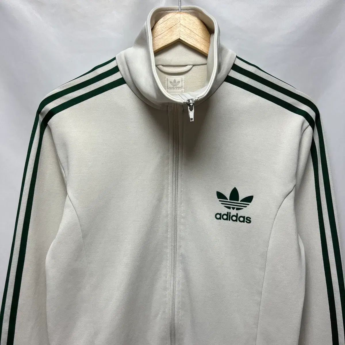 正規品/95 adidas アディダス ヨーロッパ 白 緑 グリーン 3本線