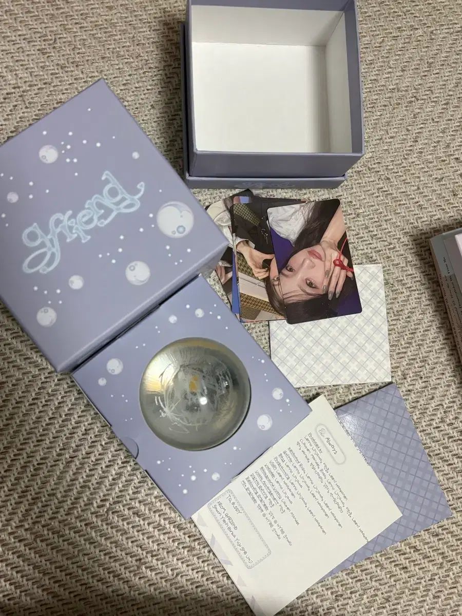 レディース GFRIEND（ジーフレンド）ウダケ アルバム ガラス玉