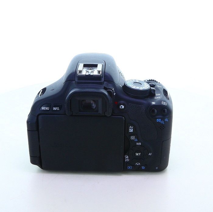 【中古】canon eos kiss x5 中古】(キヤノン) Canon EOS KISS X5+18-55 IS2 キツト - メルカリ