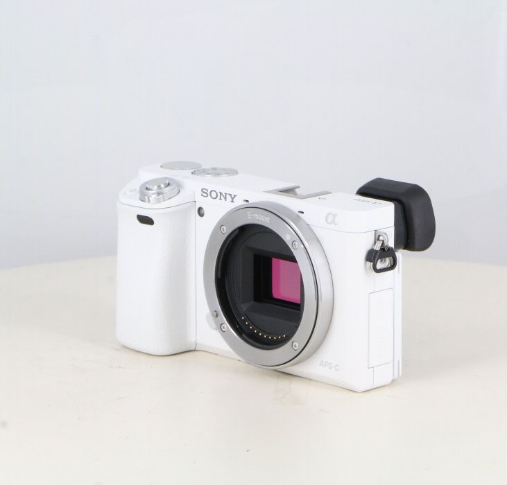 中古】(ソニー) SONY α6000 (ILCE-6000) ボディ ホワイト - メルカリ