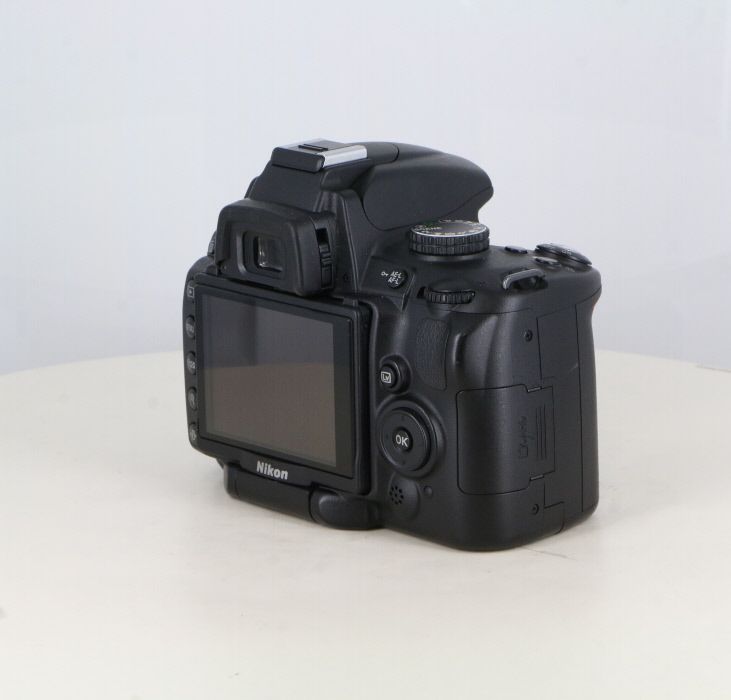 中古】(ニコン) Nikon D5000 ボディ - メルカリ