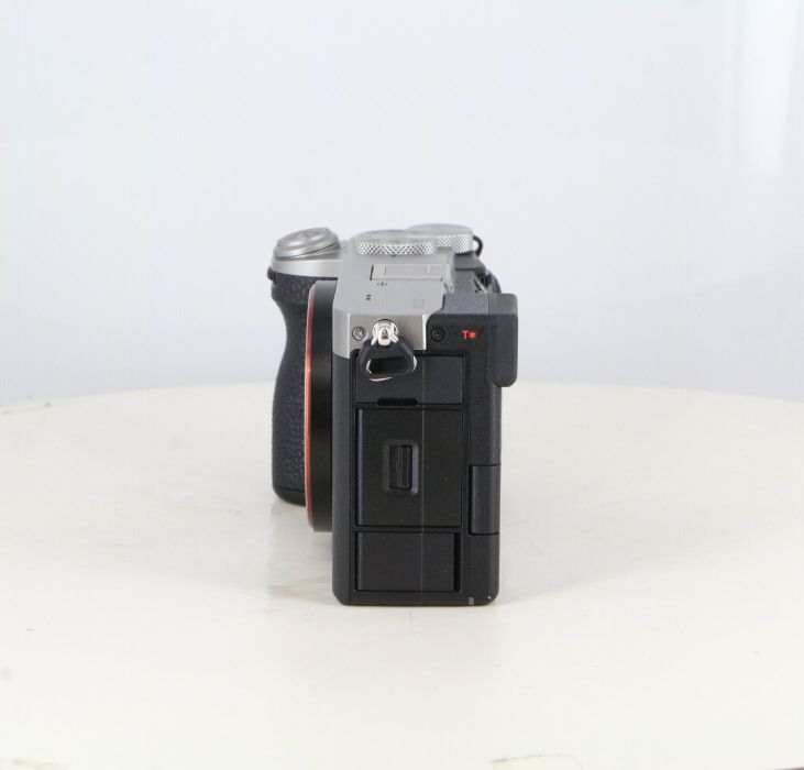 中古】(ソニー) SONY α7CII ボディ (ILCE-7CM2) ボディ シルバー