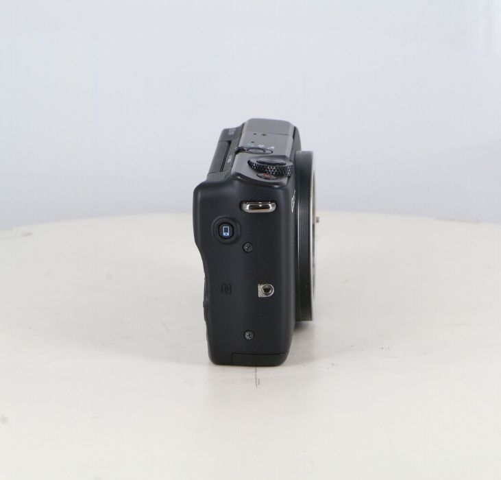 中古】(キヤノン) Canon EOS M10 ボディ ブラック - メルカリ