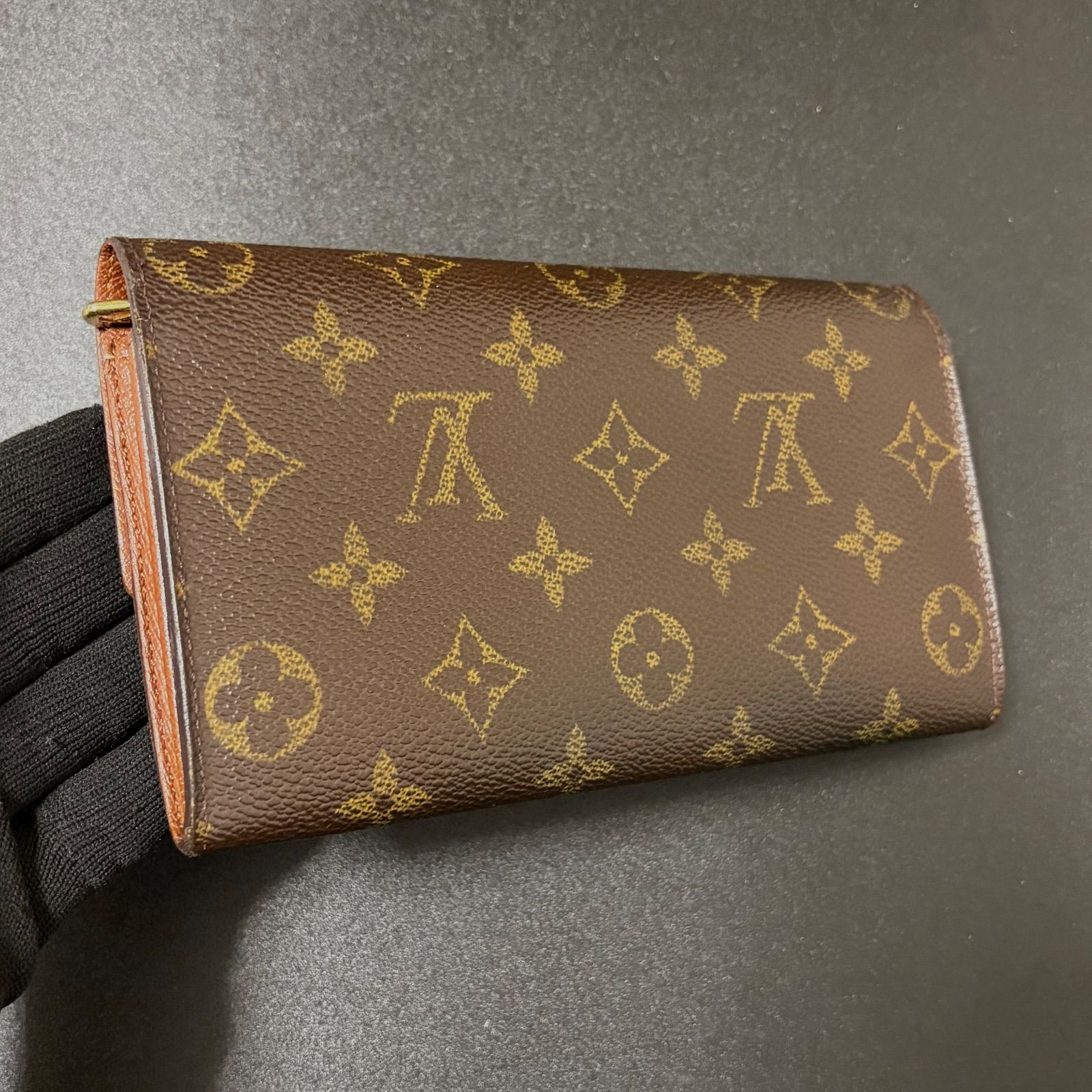 v62 ポルトモネ クレディ ポルトフォイユ サラ 旧型 Louis Vuitton