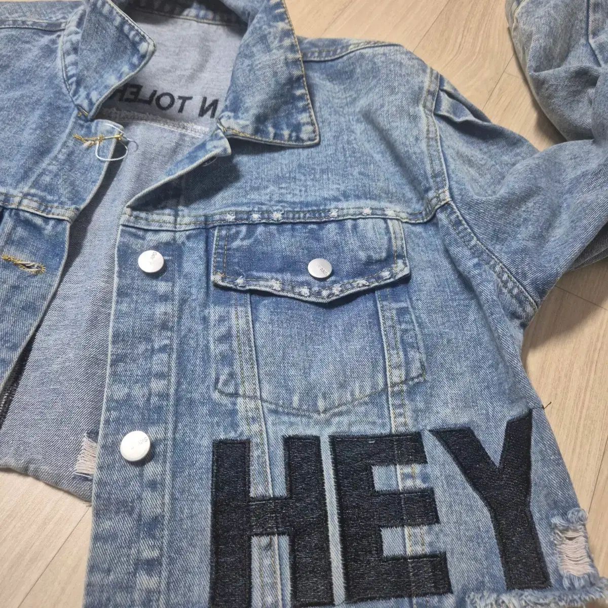 クロップド ヴィンテージ デニムジャケット LEVI