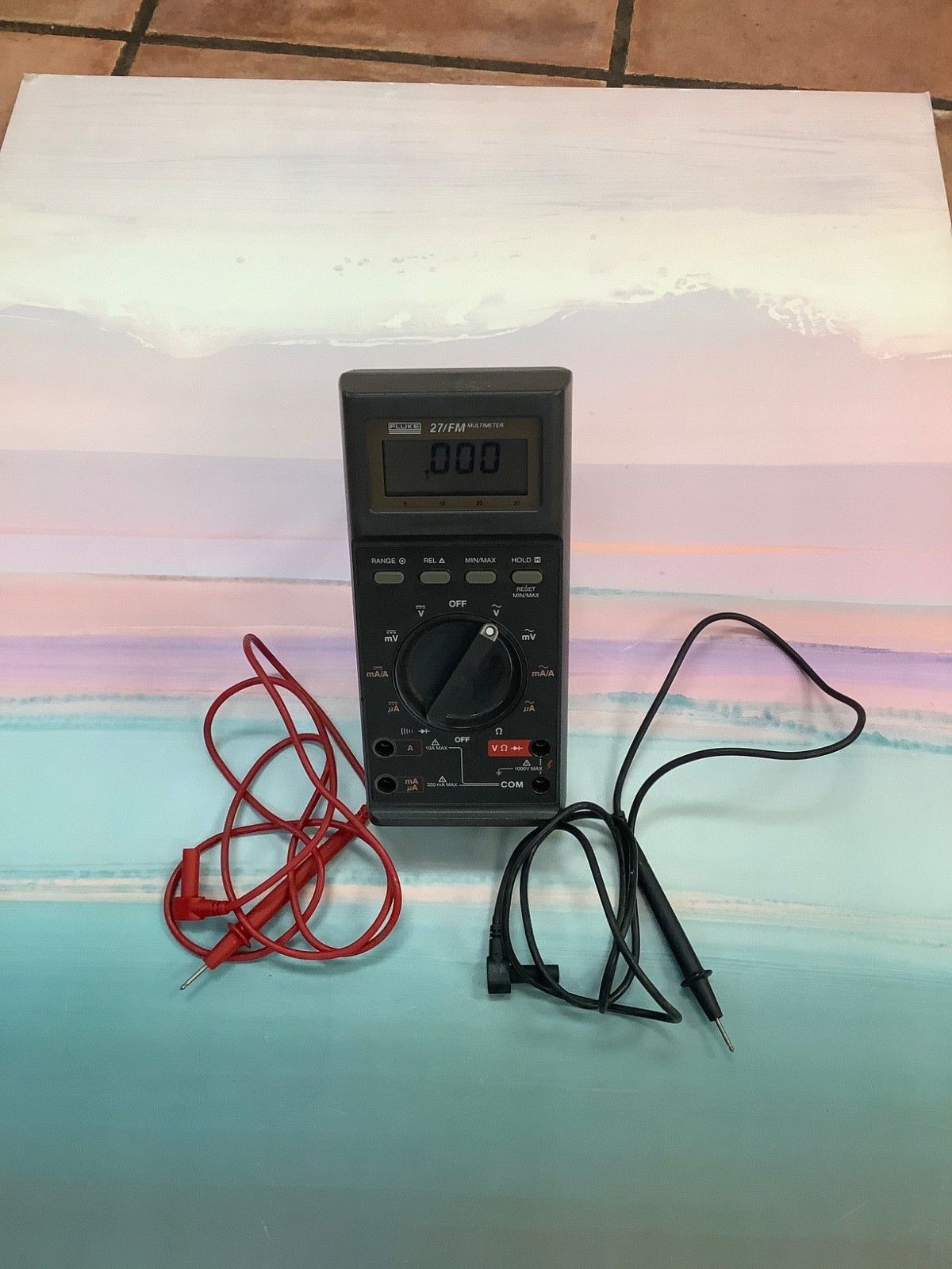 Fluke 27 FM Digital Handheld Multimeter 3200 Great Working Condition