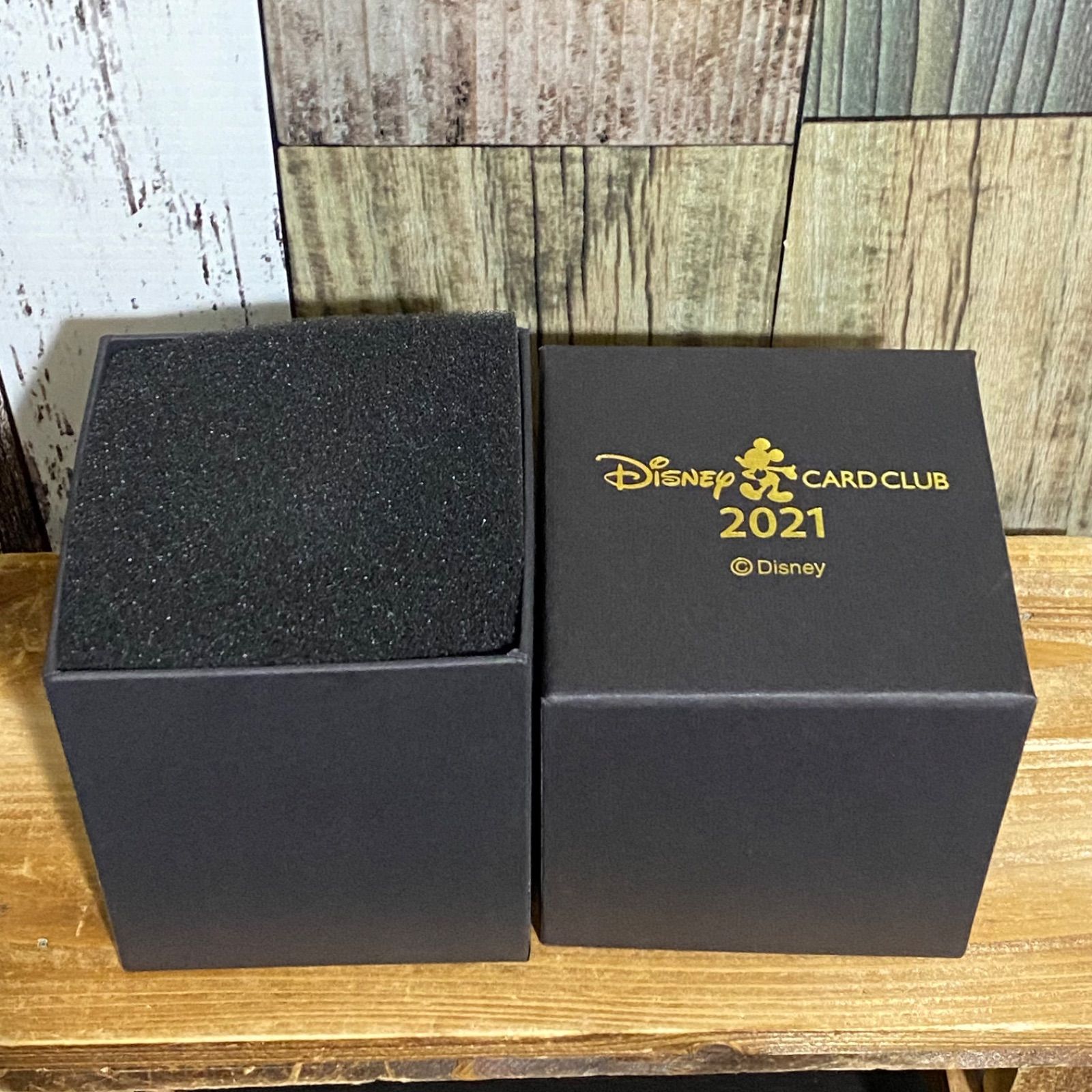 新品未使用ディズニーカードクラブペーパーウエイト2012ウォルト生誕記念 ウォルト・ディズニー＆ミッキーマウス ペーパーウェイト 2012 JCB