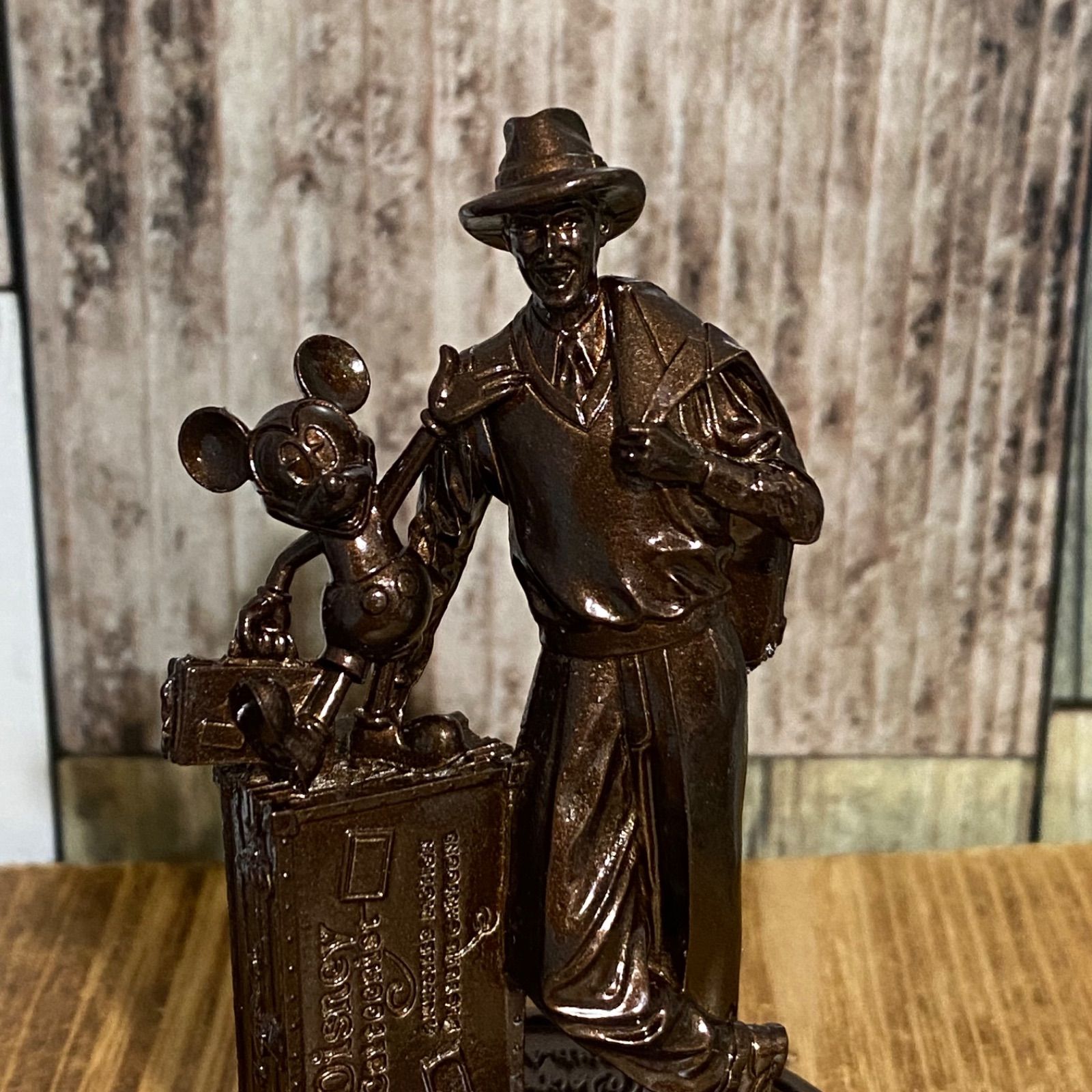 新品未使用ディズニーカードクラブペーパーウエイト2012ウォルト生誕