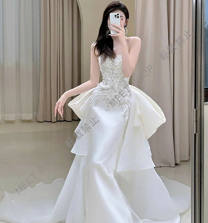 大きなリボン ウエディングドレス マーメイドライン 結婚式 二次会 