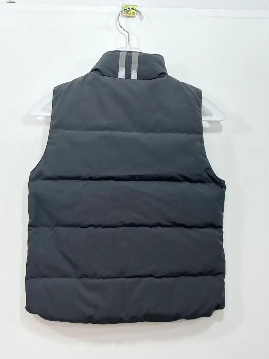 0115-2 Canada Goose(カナダグース) キッズ ダウン ベスト (キッズ