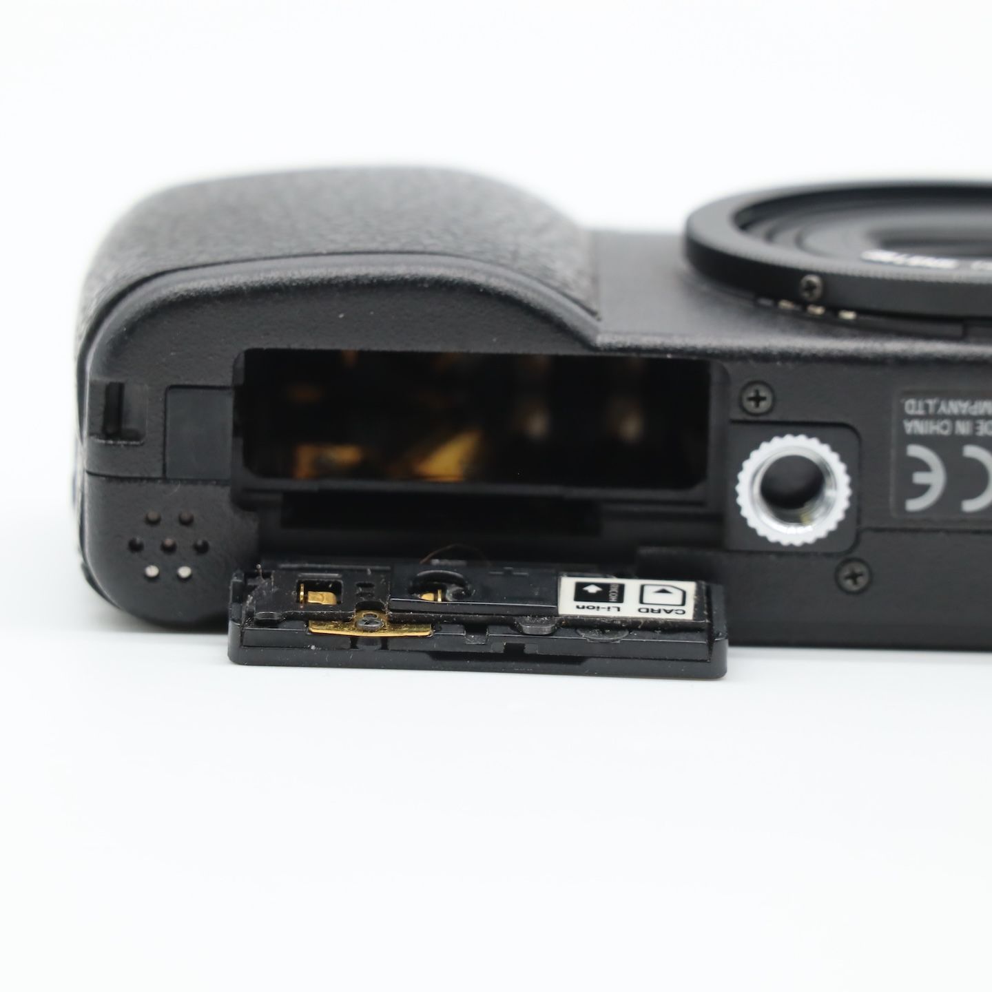 ショット数「1,975回」RICOH リコー GR DIGITAL 初代 - メルカリ