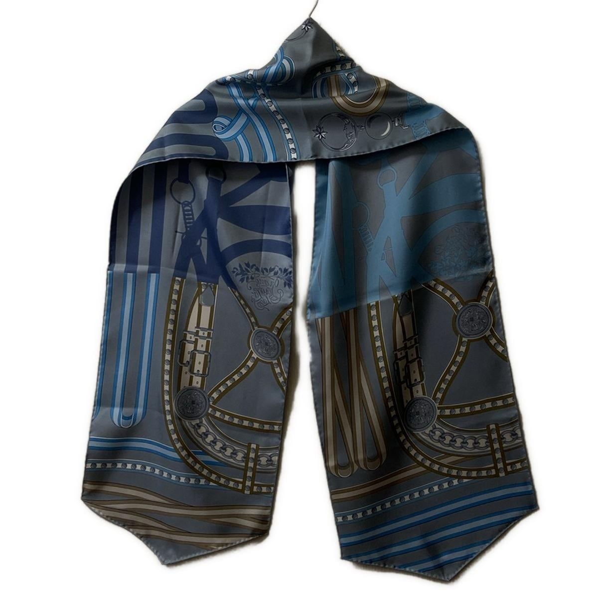 HERMES(エルメス) スカーフ - グレー×ネイビー×マルチ - メルカリ