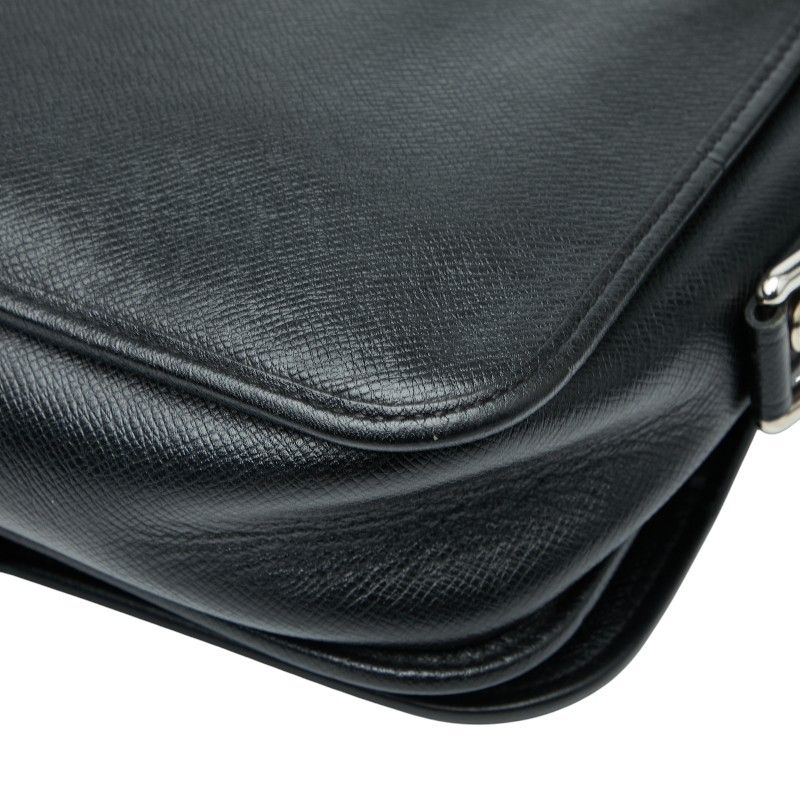 ルイ ヴィトン タイガ アンドレイ 斜め掛け ショルダーバッグ M32482