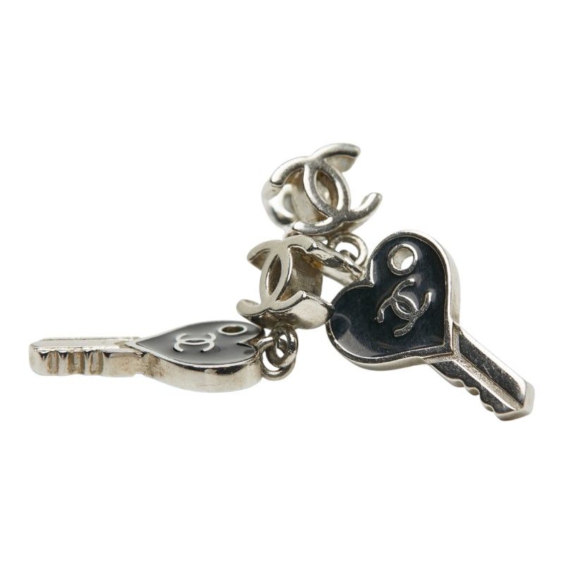シャネル ココマーク ハート キー 鍵 モチーフ シルバー ブラック