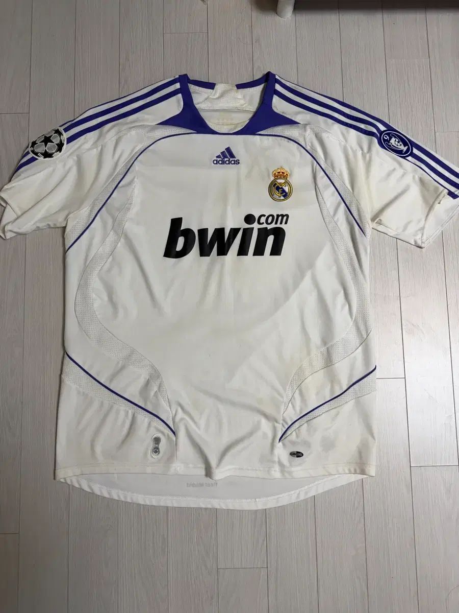 レアルマドリード ラウル 07-08 ホーム XL 出品 - メルカリ