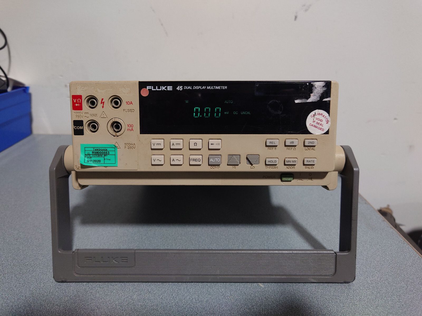 Fluke 45 Dual Display Digital Multimeter Powers on Working Err 7 Uncal