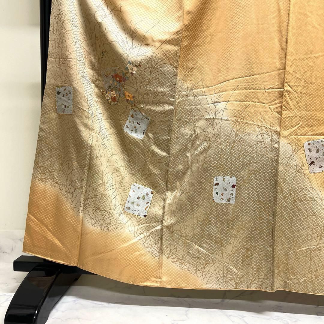付け下げ　正絹　金駒刺繍　刺繍　色紙　花籠　芒　椿　梅花　着物　075tz 付け下げ 正絹 金駒刺繍 刺繍 色紙 花籠 芒 椿 梅花 着物 075tz - メルカリ