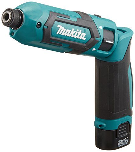 迅速に発送 マキタ ペン型インパクトドライバTD 022 7 2 V 青 トルク25 Nm 1 5 Ahバッテリ2本 充電器付 efa 302 b