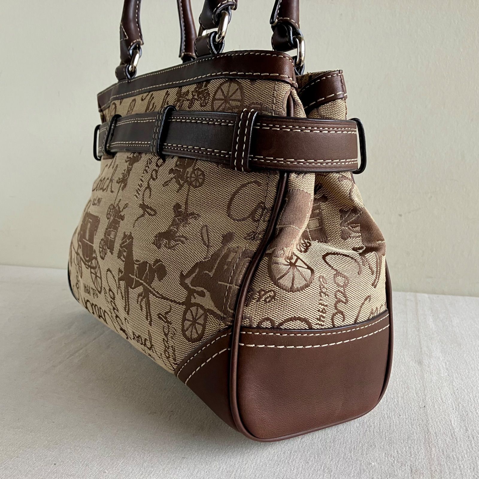 Coach Vintage Horse Carriage Canvas Leather Shoulder Bag y2k 