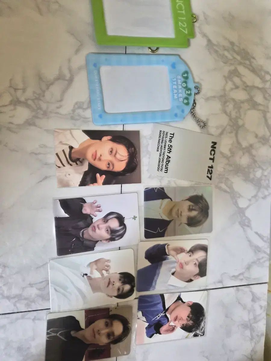 ATEEZ SEVENTEEN NCT まとめ売り コメント参照 トレカ 証明写真 Lucky