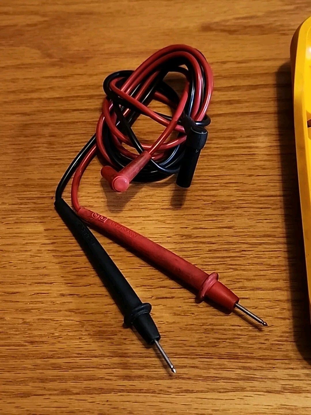 Fluke 87 Multimeter Leads Not Included In Recall