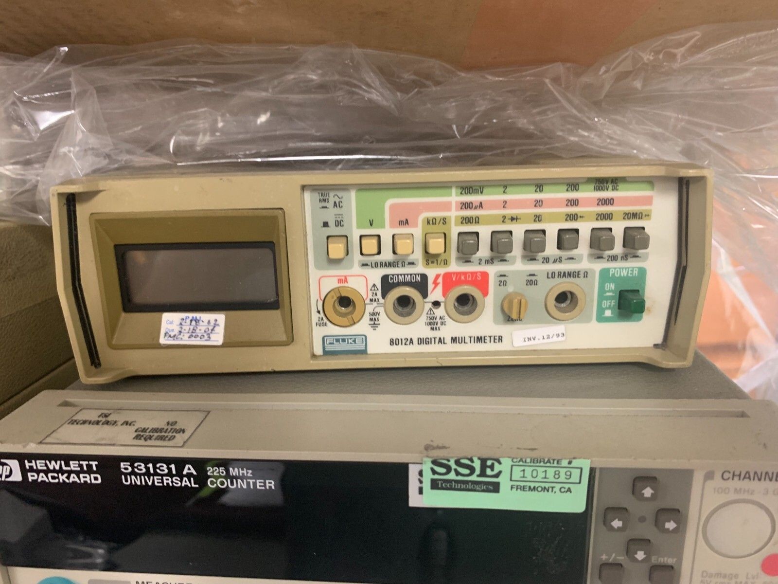 Fluke 8012 A Multimeter 1 milliOhm resolution NIST calibration included