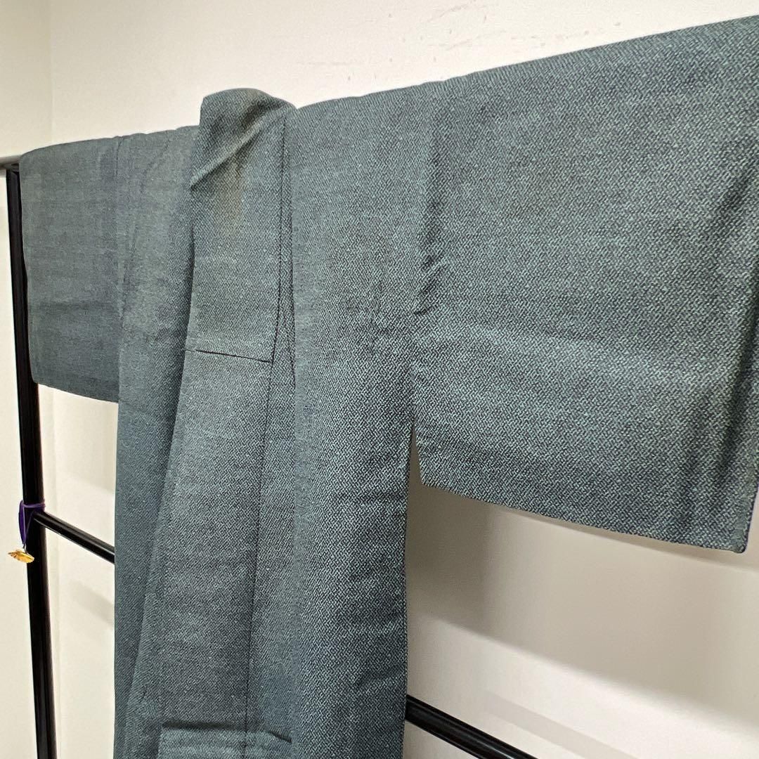 正絹　単衣　塩沢紬　深いグリーン　着物　064t 正絹 単衣 塩沢紬 深いグリーン 着物 064t - メルカリ