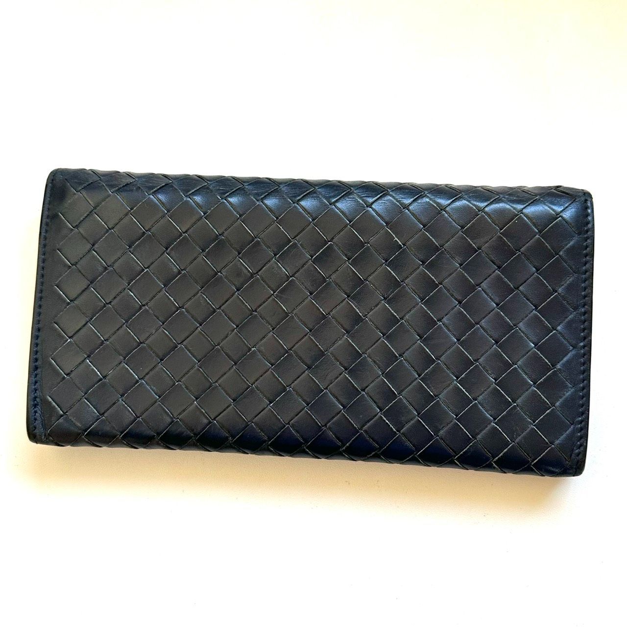 【美品】ボッテガ ヴェネタ 長財布 イントレチャート ネイビー ブラック ボッテガヴェネタ BOTTEGA VENETA 長財布 イントレチャート ネイビー