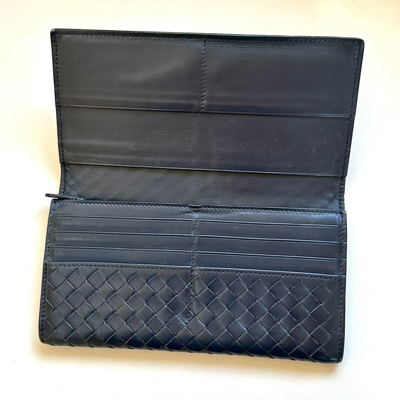 ボッテガヴェネタ BOTTEGA VENETA 長財布 イントレチャート ネイビー