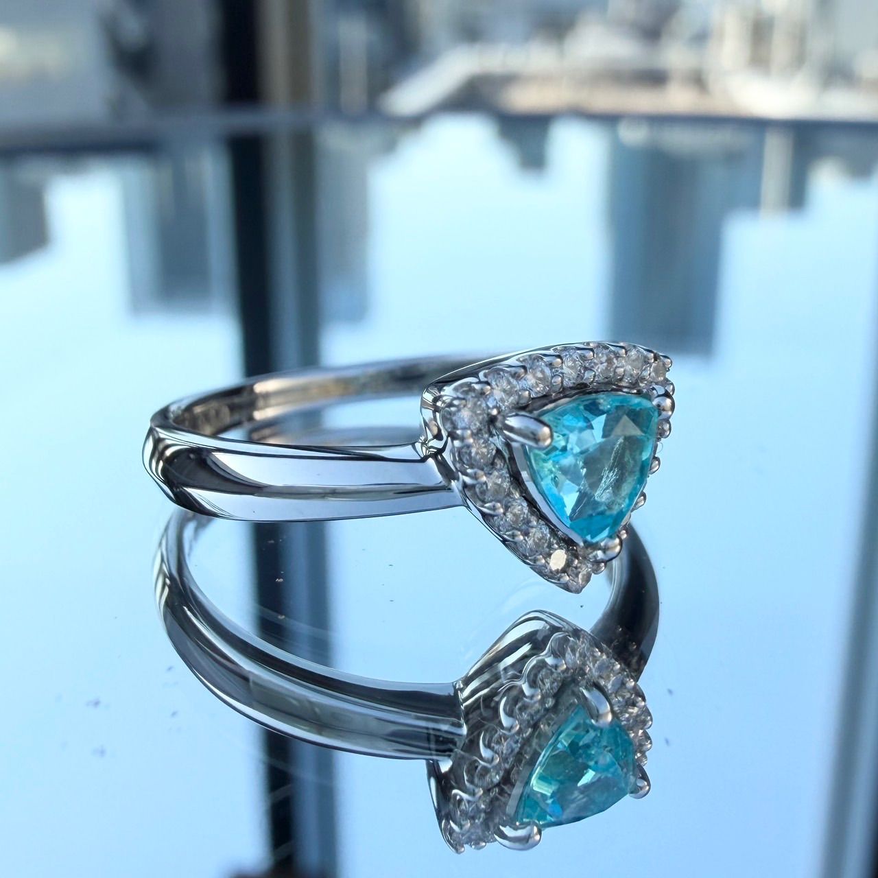 Pt900 ブラジル産 パライバトルマリン 0.33ct ダイヤモンド 0.09ct