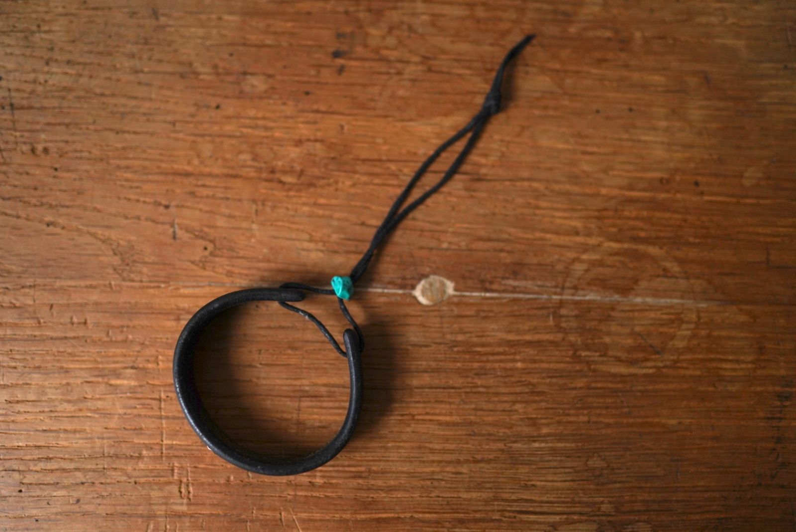 ゴローズ 黒 レザー バングル 金メタル goro's 金メタルつき