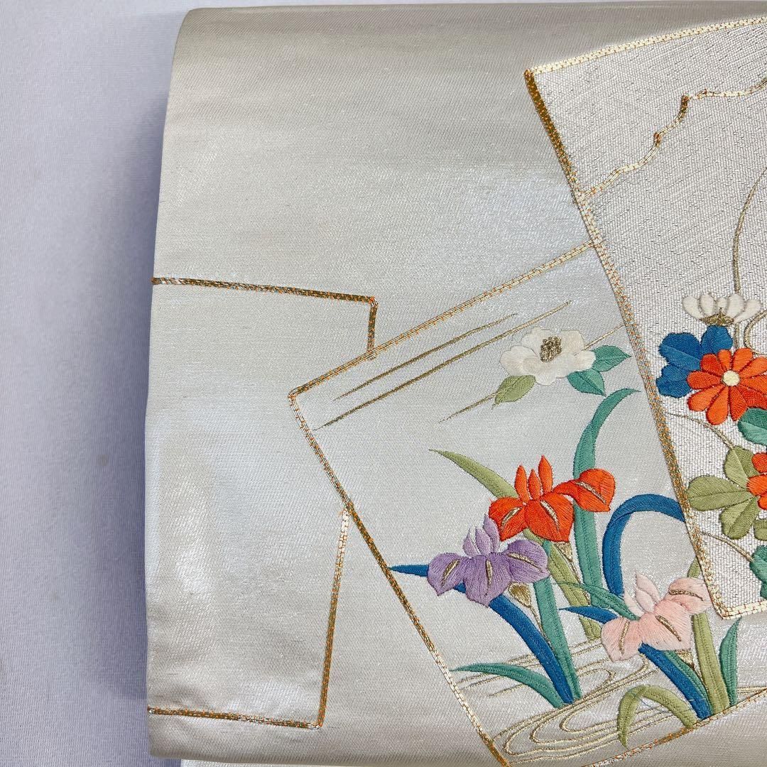 袋帯　正絹　刺繍　金駒刺繍　鳥　菖蒲　菊花　椿　藤　流水　色紙　着物　054t 袋帯 正絹 刺繍 金駒刺繍 鳥 菖蒲 菊花 椿 藤 流水 色紙 着物 054t