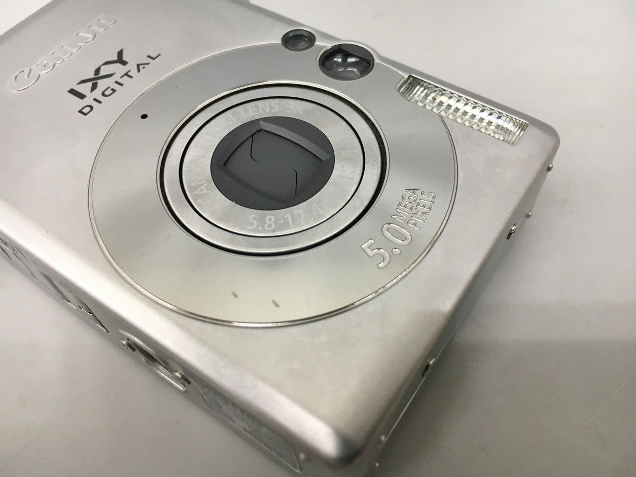 コンパクトデジタルカメラ IXY DIGITAL 60 PC1158 シルバー 500万画素