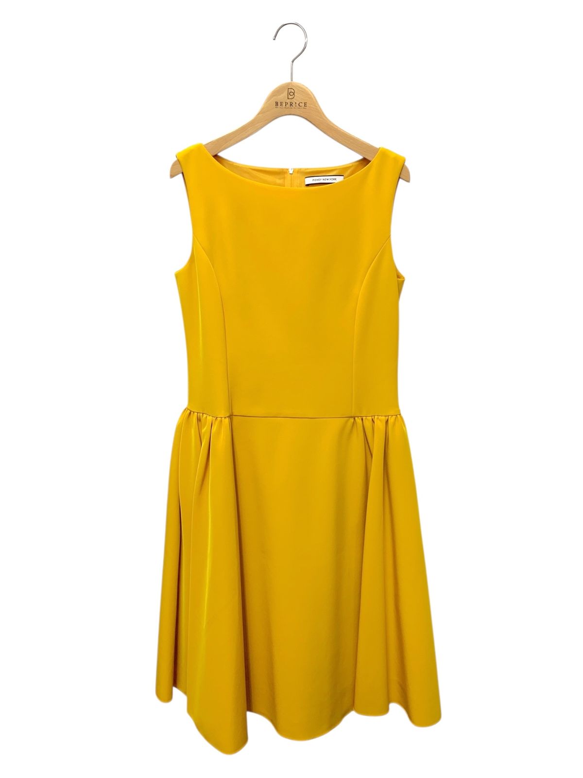 極美品✨フォクシー タイムレスギャザー ワンピース サイズ40 イエロー 極美品✨フォクシー タイムレスギャザー ワンピース サイズ40 イエロー
