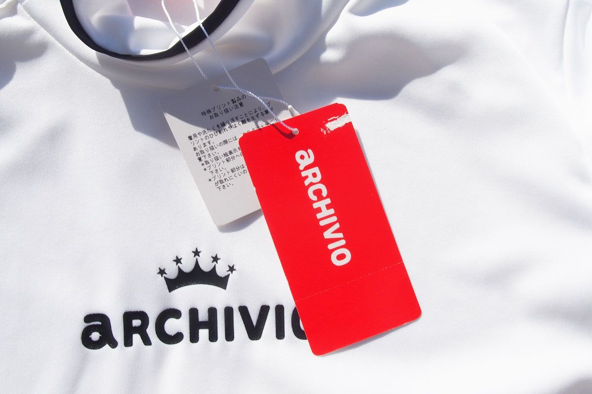 新品｜未使用｜アルチビオ｜archivio｜肩フリルハイネックプルオーバー