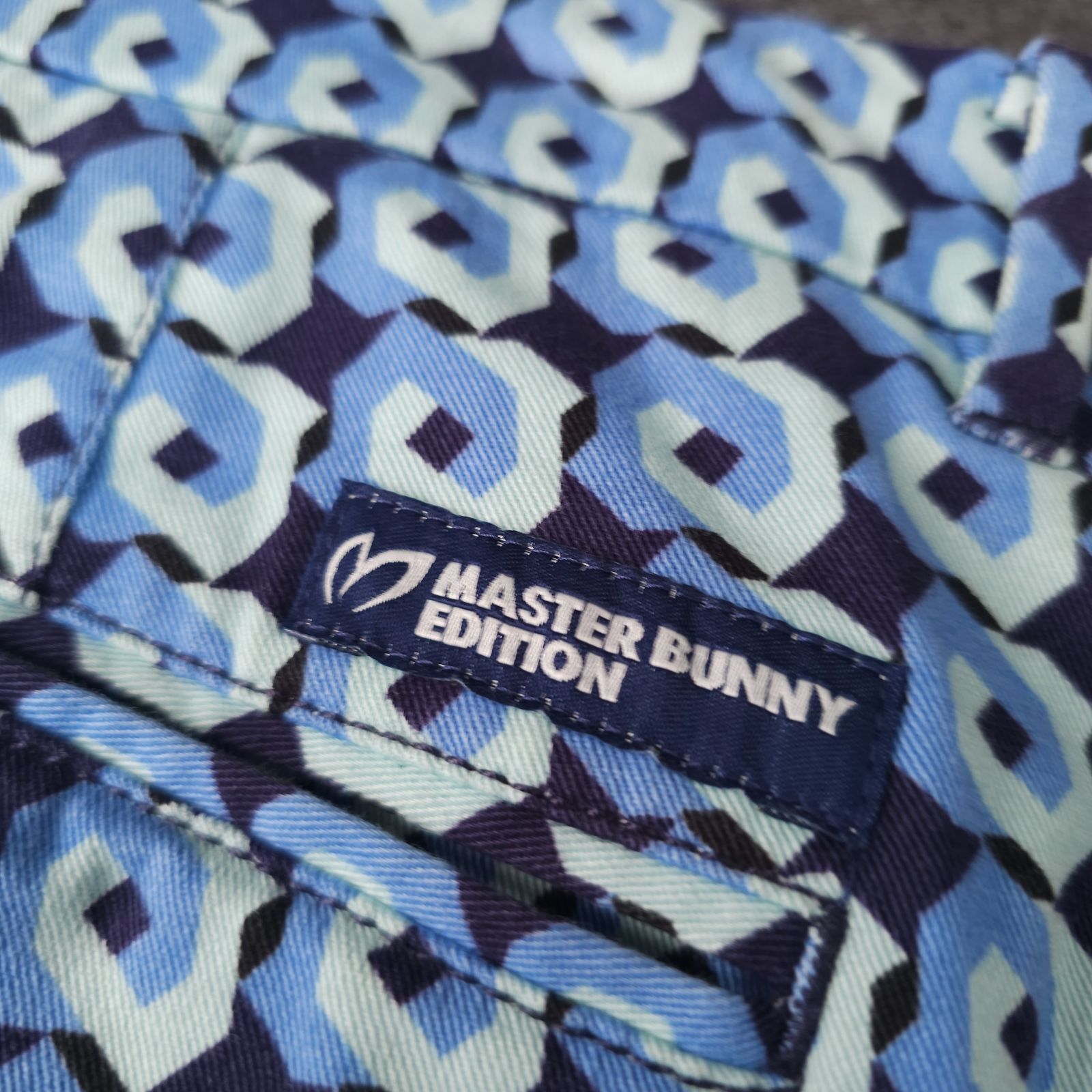 MASTER BUNNY EDITION マスターバニーエディション 秋冬 総柄 ゴルフ