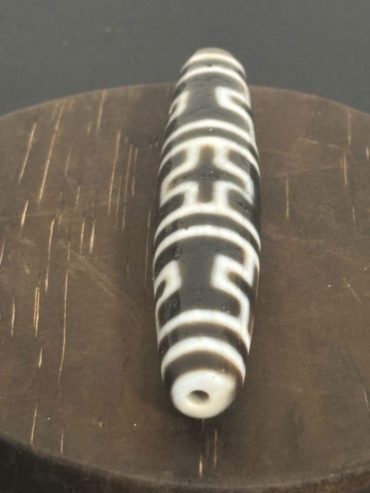 西蔵老礦古代伝承 金剛特殊 九眼天珠 - メルカリ