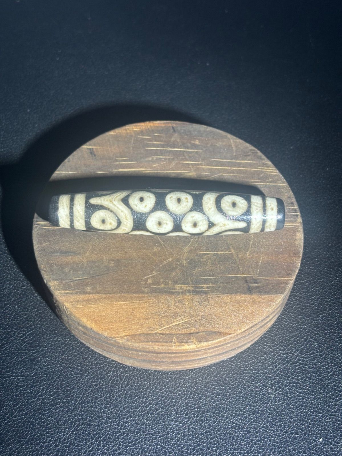 西蔵老礦古代伝承 金剛十五眼天珠 - メルカリ