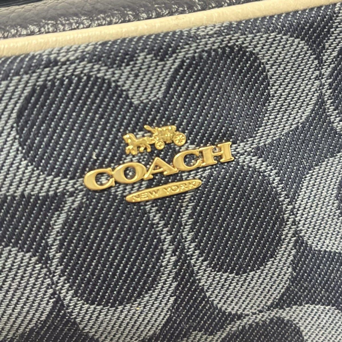 COACH(コーチ) ショルダーバッグ ミニ カメラ バッグ シグネチャー 